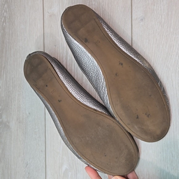 Tory Burch Womens Ruby Pewter silver Logo Flats Ballet shoes sz 9M - Picture 14 of 15